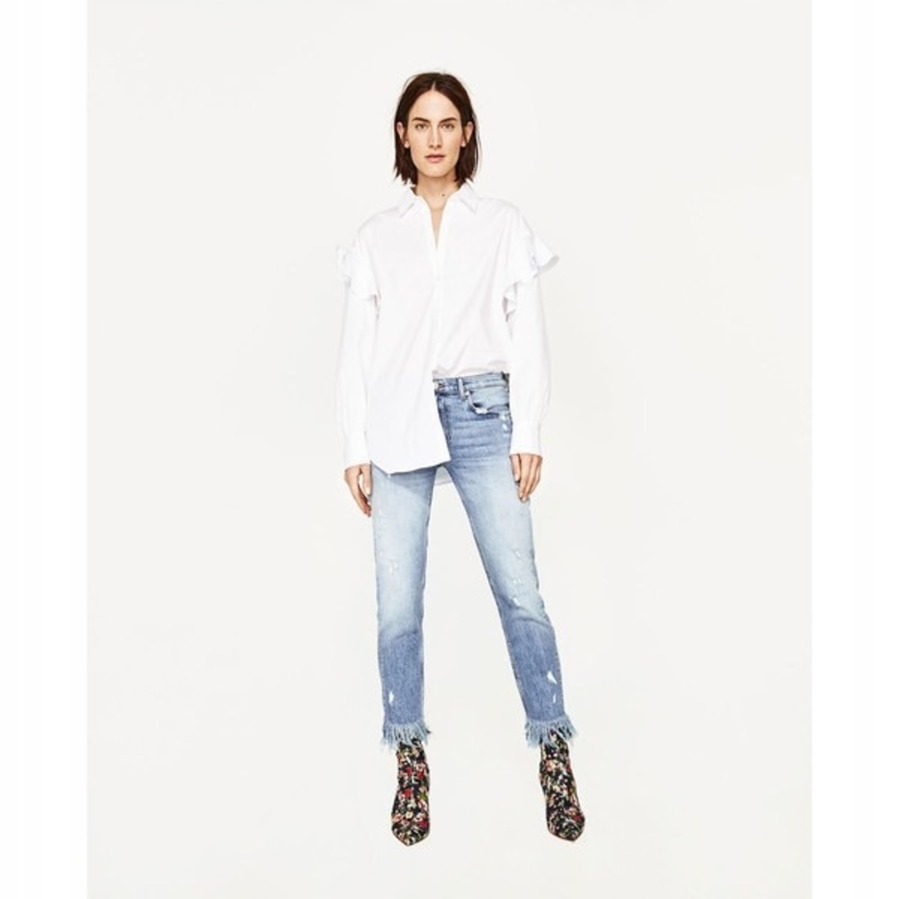 Zara MID-RISE BOYFRIEND Jeans Embroidery